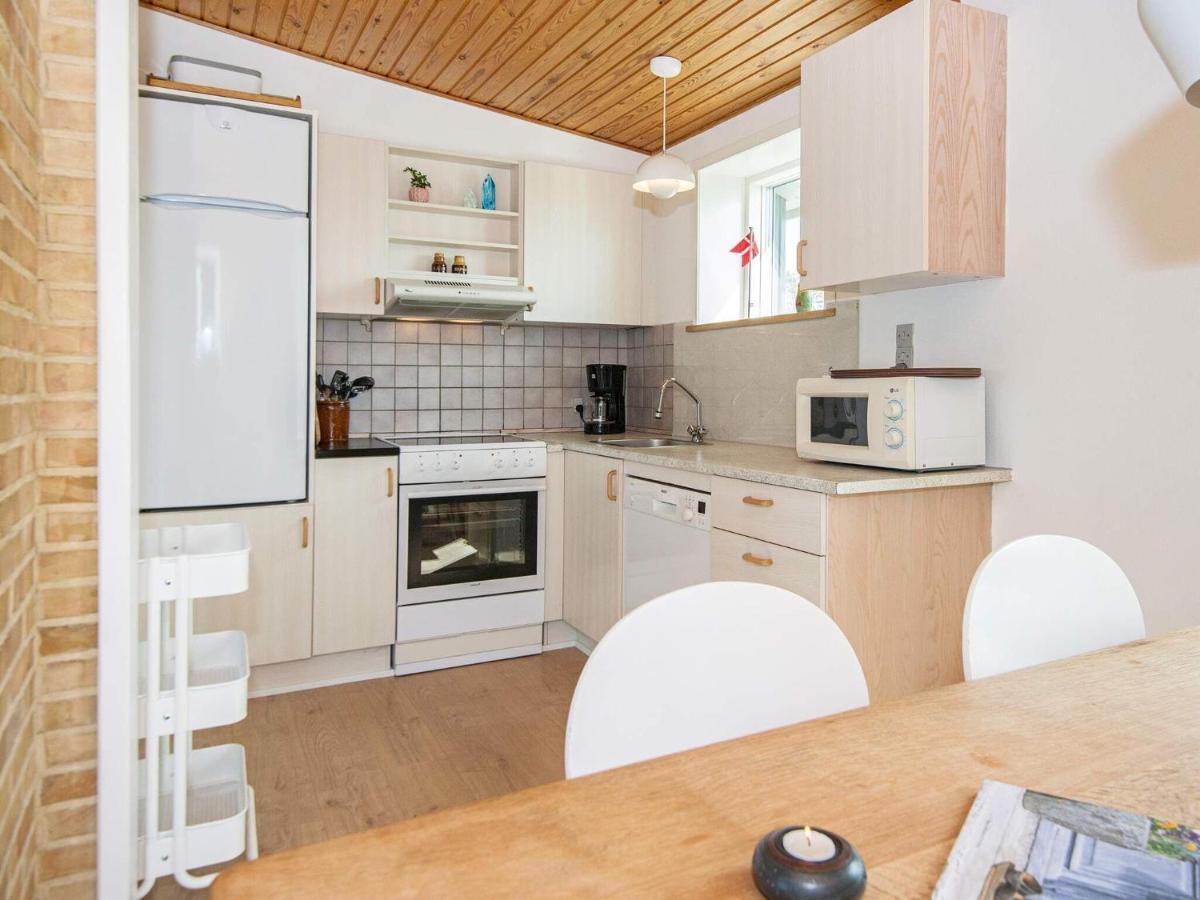 5 Person Holiday Home In R M Kongsmark Esterno foto